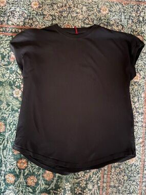 Le Bon Shoppe Ease Tee - M